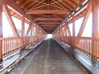 Überdachte Pionierbrückerücke im Winter