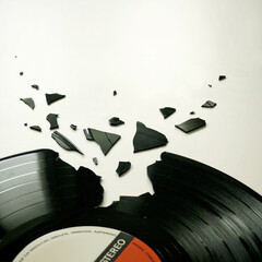 Broken Beat - explodierte Vinyl Schallplatte
