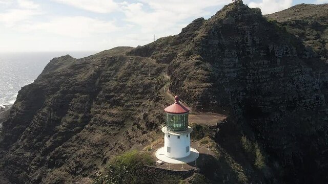 Tour Ohau's Makapu&lsquo;u Point Lighthouse Hiking Trail Aerial Flyby Right to Left, Hawaii, Year 2020