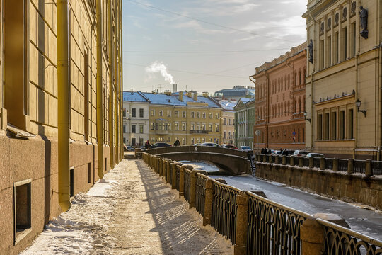 City landscape with a winter groove in St. Petersburg in the month of February