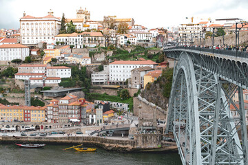 Fototapeta na wymiar bridge in Porto, Portugal