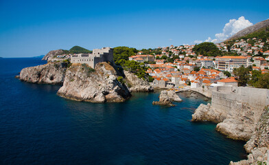 Fototapeta na wymiar Dubrovnik， the old city with red roofs．