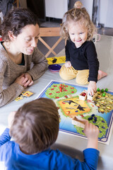 jeu de société en famille