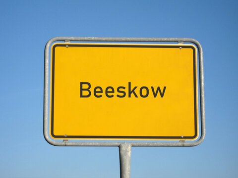 Ortsschild Beeskow