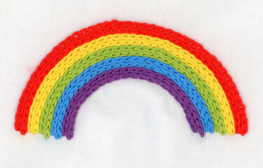 虹の刺繍
