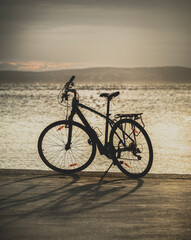 Fototapeta na wymiar Bicycle by the Ocean