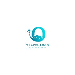 Initial letter O logotype. Minimalist traveling logo concept, fit for adventure, vacation agency, tour business or traveling agent. Illustration vector logo.