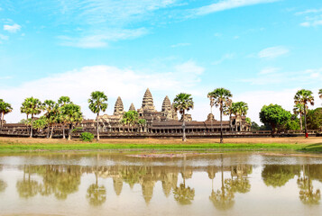 Fototapeta na wymiar Famous landmark Angkor Wat complex, Siem Reap, Cambodia