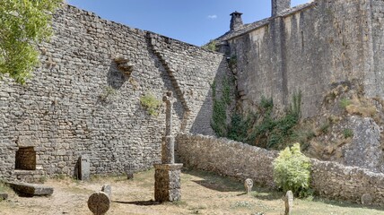 La Couvertoirade sur le plateau du Larzac
