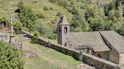 gorges de la Truyère et ruines du château d'Alleuze