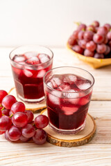fresh grape juice