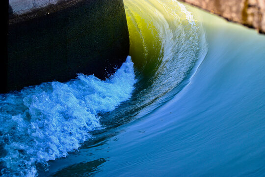 water flows around a place 