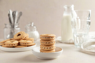 glass of milk and cookies