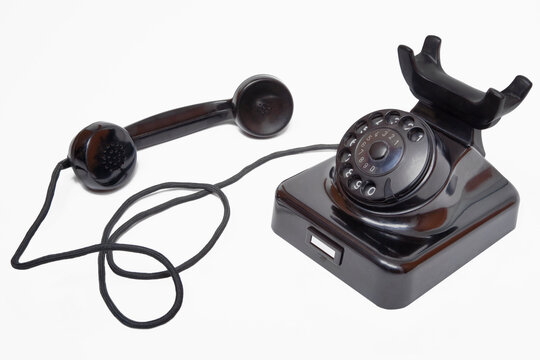 altes schwarzes Telefon