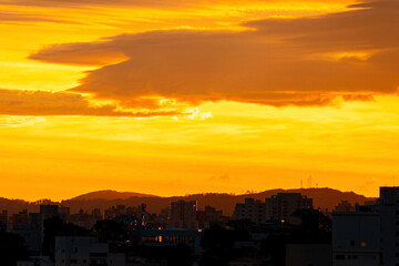 Amanhecer em São Paulo