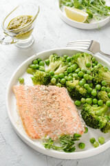pink salmon with vegetables