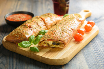 Pizza stromboli - an Italian delicacy from the USA