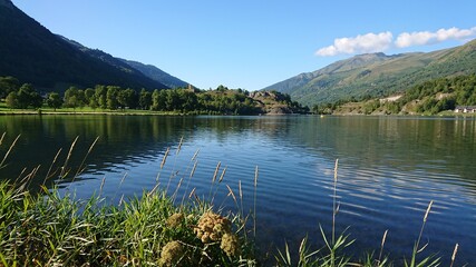 Fototapeta premium Lac de Génos-Loudenvielle
