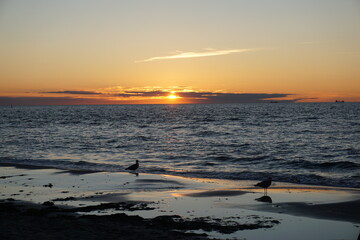 Fototapeta premium Sonnenuntergang in Warnemünde