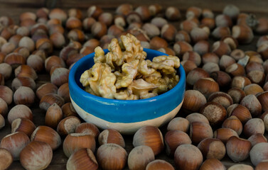 soaked walnuts, in hazelnut background