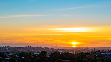 Fototapeta na wymiar Melbourne suburbs, from Brunswick looking towards the east during an early morning sunrise