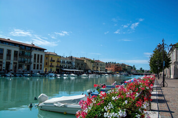 Hafen, Peschiera del Garda, Venetien, Italien