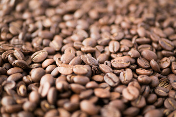 たくさんのコーヒー豆の背景素材