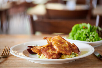 Wiener Schnitzel mit Panade