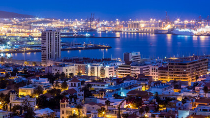 Obraz premium Panoramic of Las Palmas city at sunset