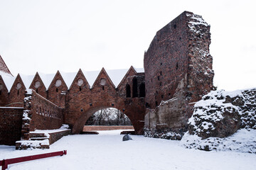 Toruń zimą zaśnieżony © Seance_Photo_Sylwia