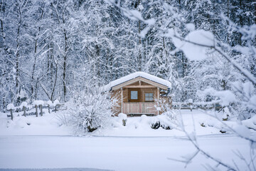 wunderschön verschneite winterlandschaft im Salzburger Land