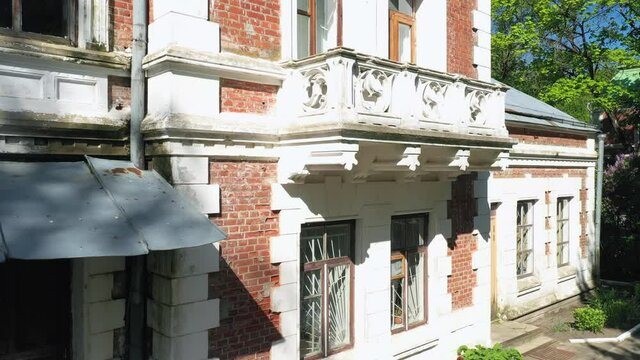 Manor-park Complex Gatowski-Poklevsky-Kozell Estate On Bank Of River Dobosna. Krasny Bereg Red Beach. Zhlobin district. RED BEACH VILLAGE. The city Krasnyj bereg. 
