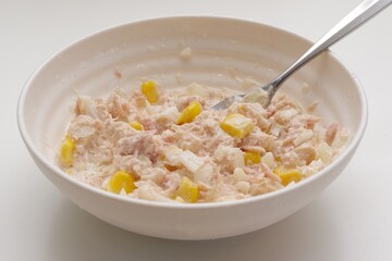 ツナとコーンのサラダ