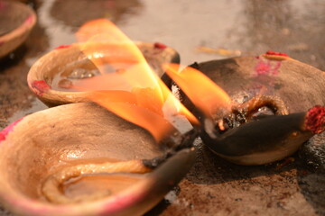 Beautiful diva lamp for prayer