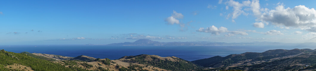 Fototapeta na wymiar Panoramic view of the Strait of Gibraltar from a mountain with the view of the African continent