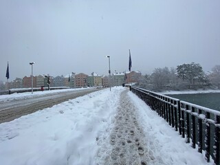 Innsbruck Tirol Österreich Altstadt im Winter mit viel Schnee