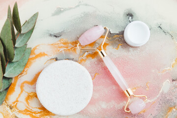 quartz roller for face and sponge washing - Home skin care products