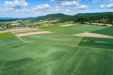 Obraz premium Luftaufnahme von einer ländlichen Gegend in Niedersachsen, Deutschland