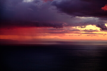 Fototapeta na wymiar Stromboli sunset over the sea