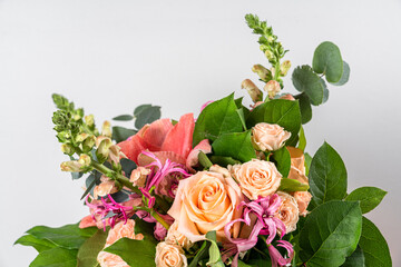 Pink Flowers Bouquet for Anniversary Present