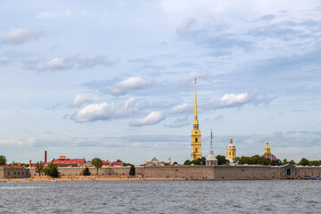 Naklejka premium Cityscape from the embankment of the Neva River. 