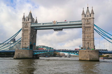 Fototapeta na wymiar England - London with the Tower Bridge and the Themes