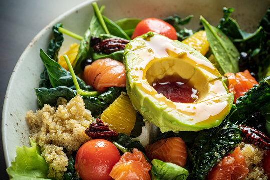 Salad With Avocado And Quinoa