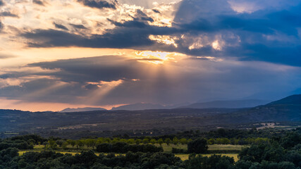 Fototapeta premium Scenic Landscape with Dramatic Sky