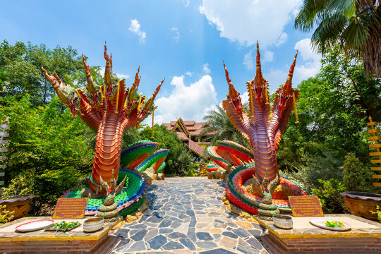 Naga statue of Father Pu Nakasrisuttho Mae Ya Nakee Sripatum comes Colorful, beautiful, sesame, Buddhist attractions in Nakhon Sawan, Thailand