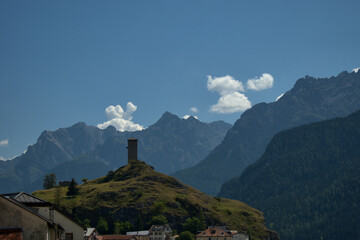 Alter Turm bei Ardez in der Schweiz 12.8.2020