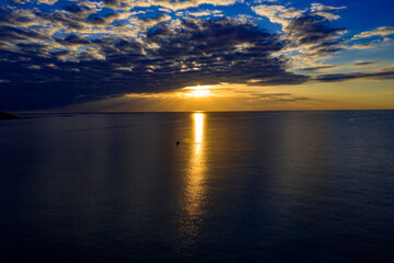 Sonnenuntergang über dem Meer