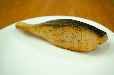 salmon grill on white plate