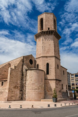 Obraz premium Church Saint Laurent, Marseilles, France. Church St Laurent is parish of fishermen and people of sea. Roman-Provincial church built in 12th century, dedicated to Apollo.