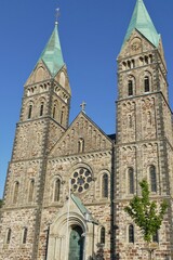 Fototapeta na wymiar Sankt-Lambertus-Kirche / Eifeldom in Kalterherberg